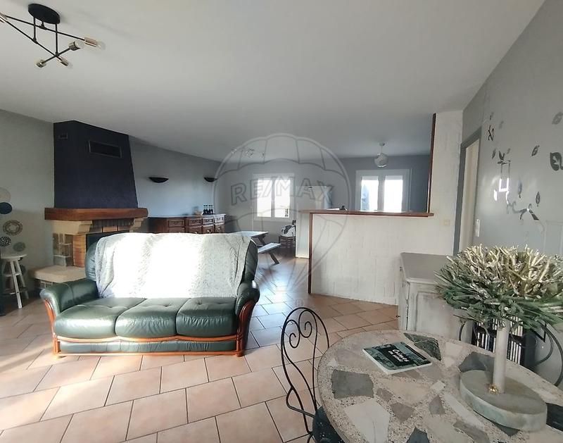 Maison - 79 m² - 4 pièces