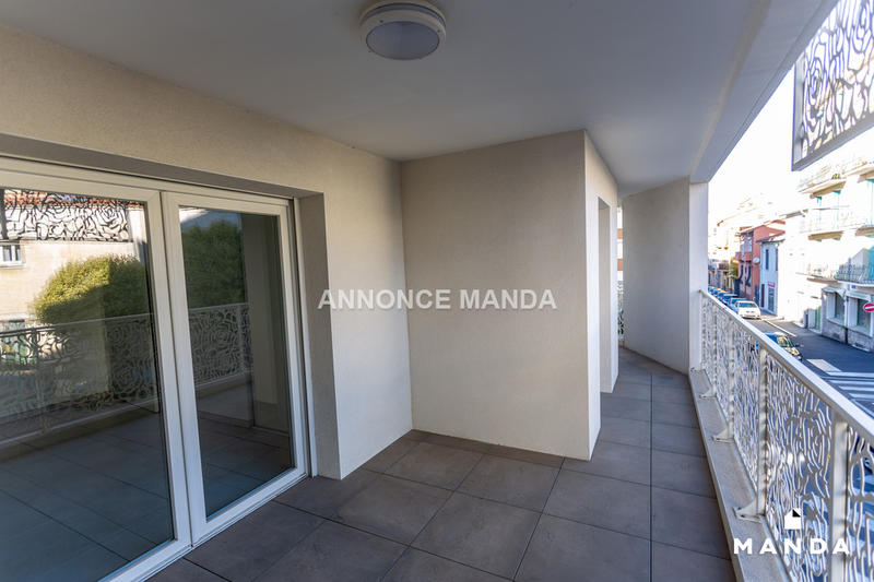 Appartement - 94 m² - 4 pièces