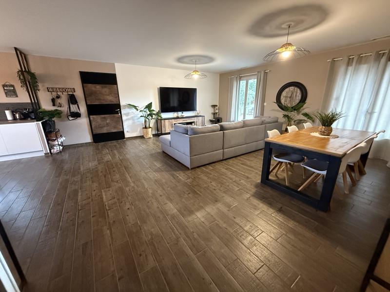 Villa - 167 m² - 5 pièces