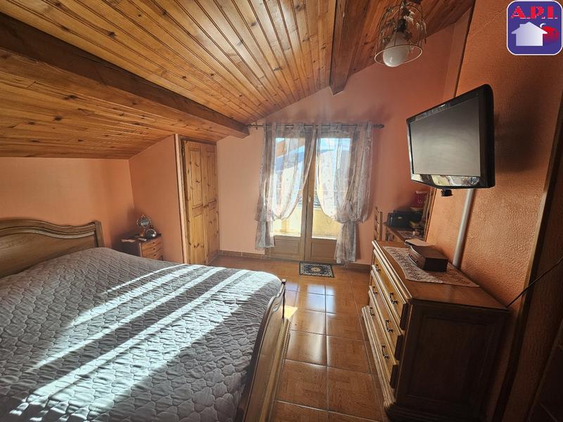 Maison - 137 m² - 4 pièces