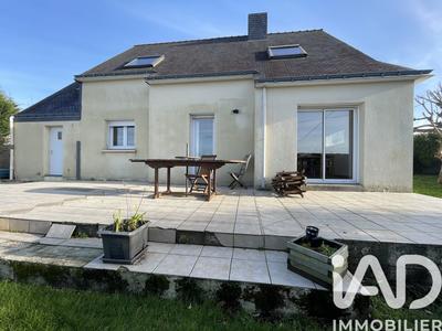 Maison - 91 m² - 5 pièces