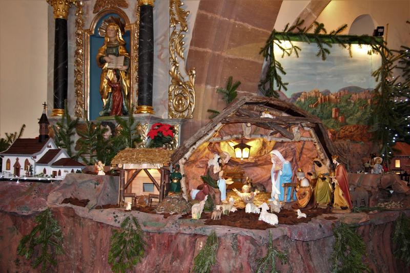 Sentier des crèches : Église Saint-Michel