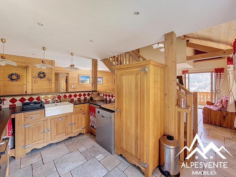 Châlet - 180 m² - 7 pièces