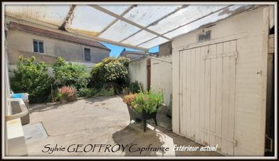 Maison - 166 m² - 6 pièces