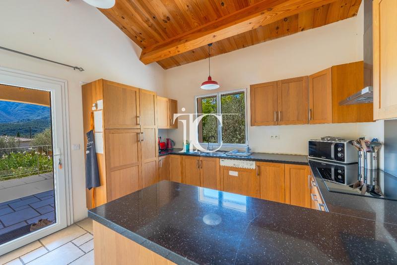 Villa - 160 m² - 5 pièces