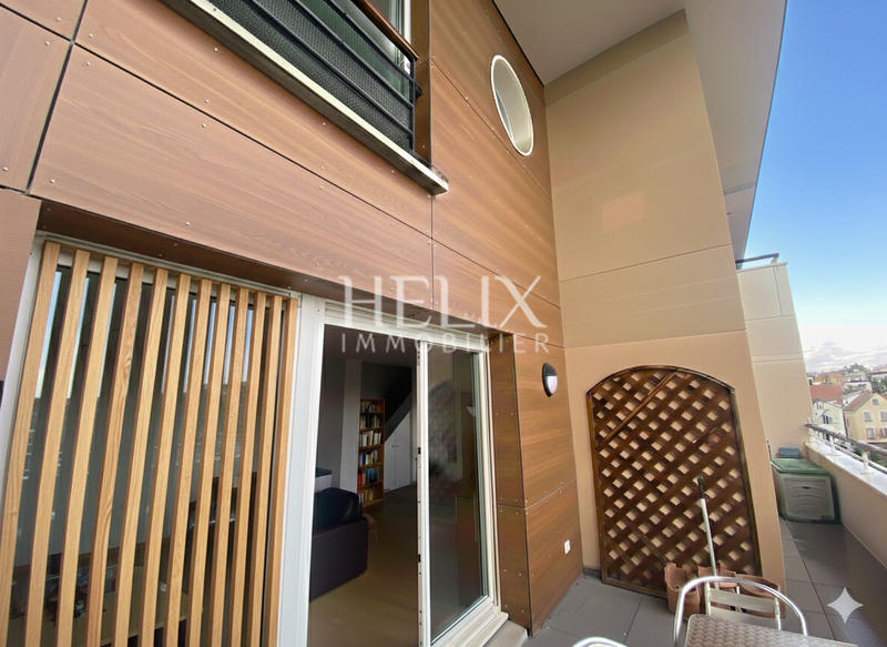 Appartement - 133 m² - 5 pièces