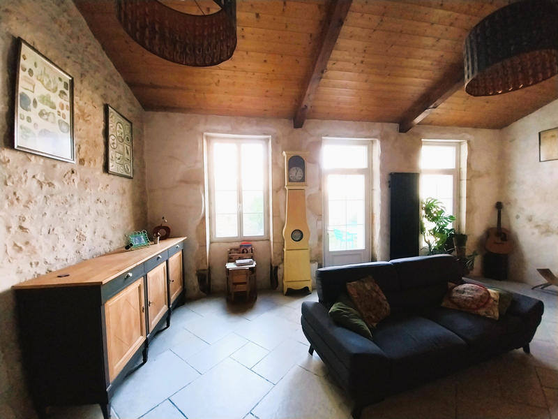 Maison de village - 176 m² - 6 pièces