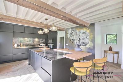 Maison - 193 m² - 5 pièces