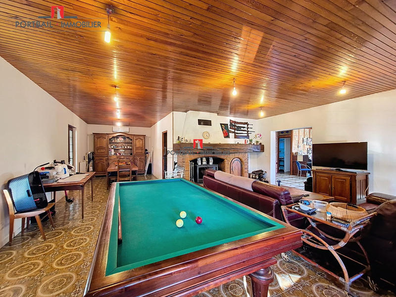 Maison traditionnelle - 161 m² - 5 pièces