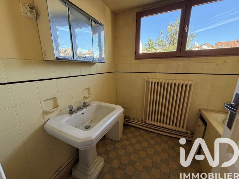 Maison - 110 m² - 6 pièces