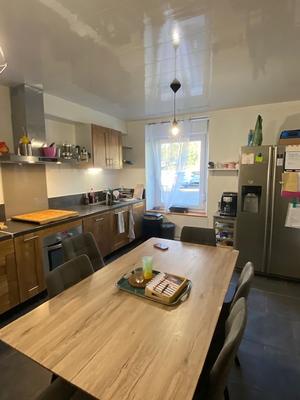 Maison - 138 m² - 4 pièces