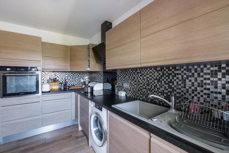 Appartement - 89 m² - 14 pièces