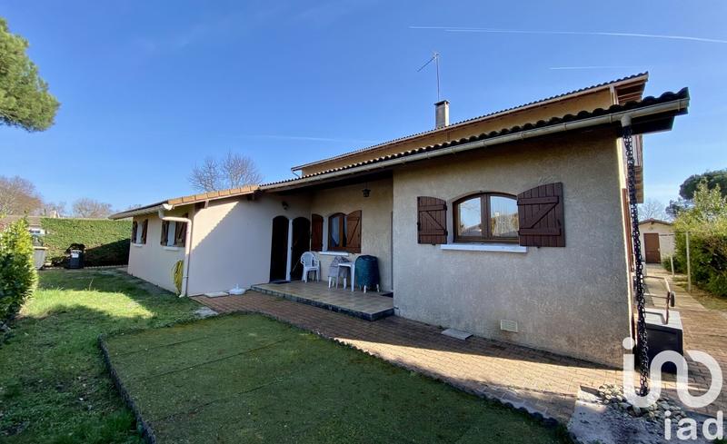 Maison - 246 m² - 5 pièces