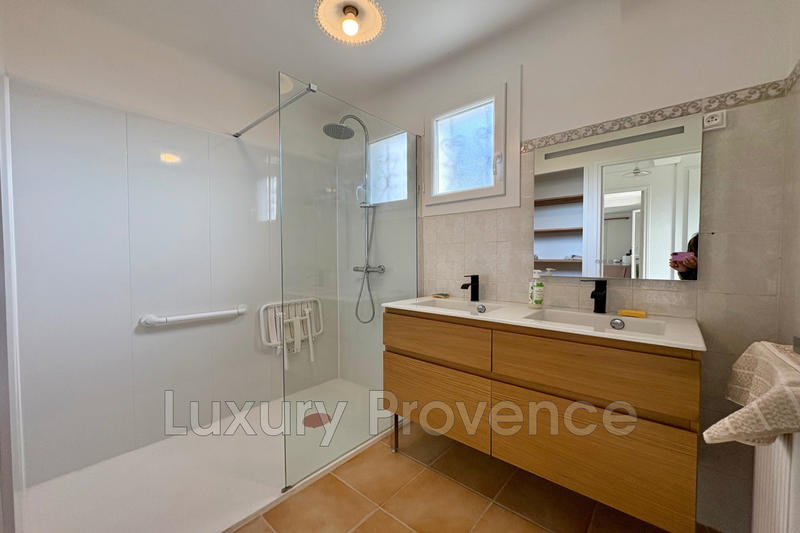 Villa - 130 m² - 5 pièces