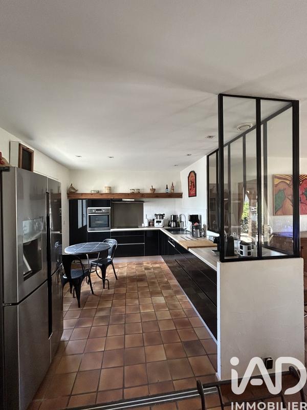 Maison - 100 m² - 5 pièces