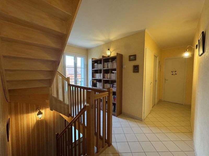 Maison - 190 m² - 7 pièces