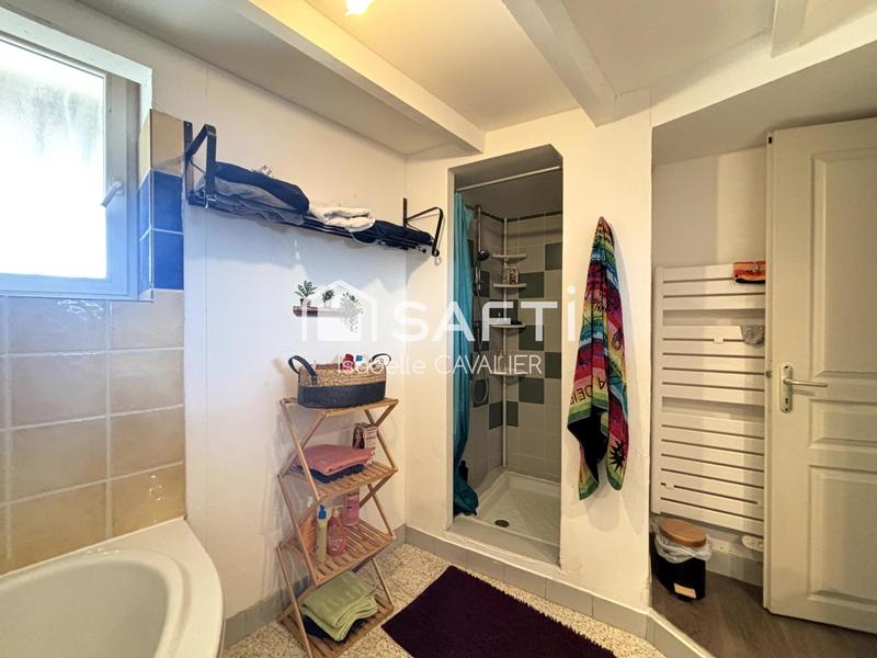 Maison - 97 m² - 5 pièces