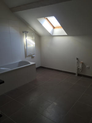 Appartement - 67 m² - 2 pièces