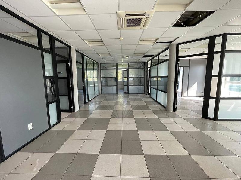 Bureau - 512 m² - 10 pièces