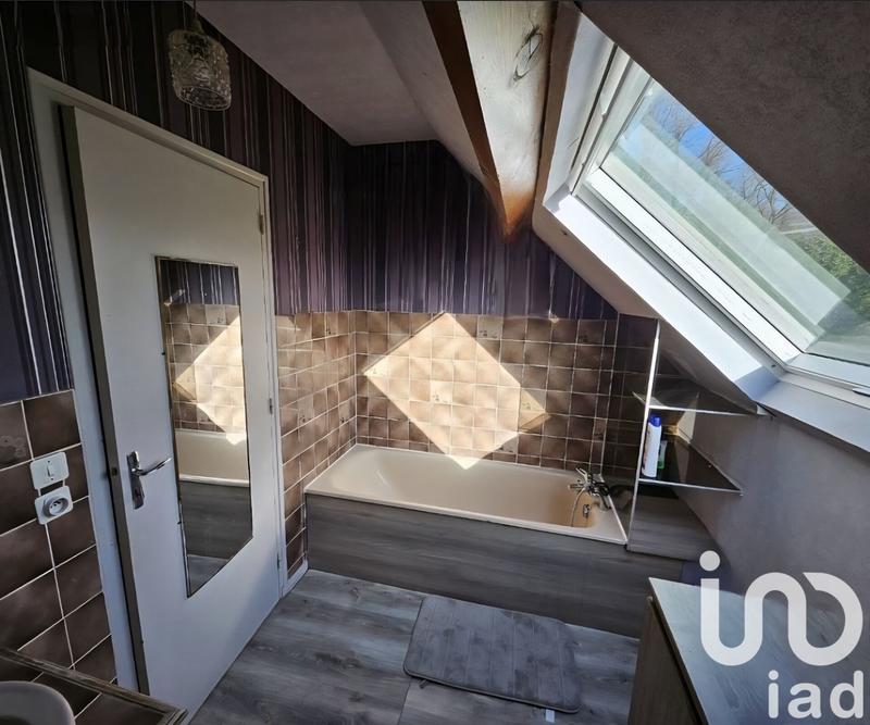 Maison - 186 m² - 7 pièces