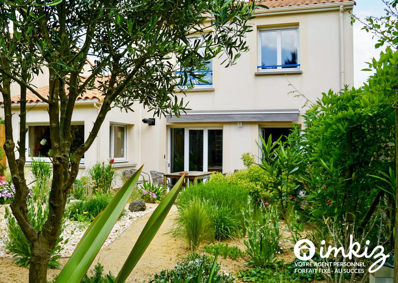 Maison - 94 m² - 4 pièces