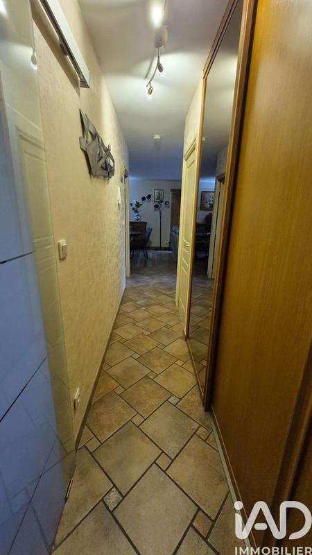 Maison - 96 m² - 5 pièces