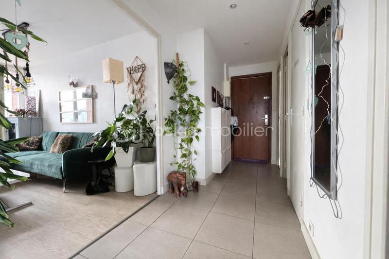 Appartement - 67 m² - 4 pièces