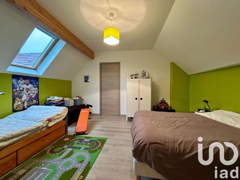 Maison - 189 m² - 9 pièces