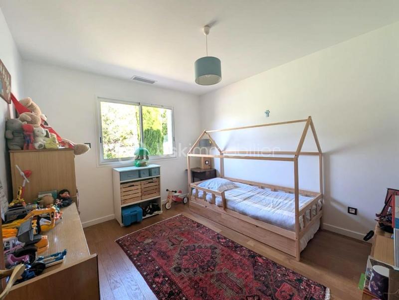 Villa - 189 m² - 6 pièces