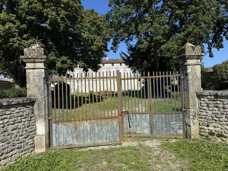 Manoir - 400 m² - 14 pièces