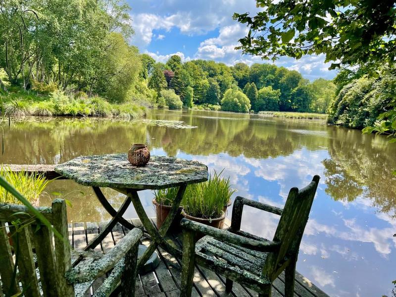 Propriété - 240 m² - 8 pièces