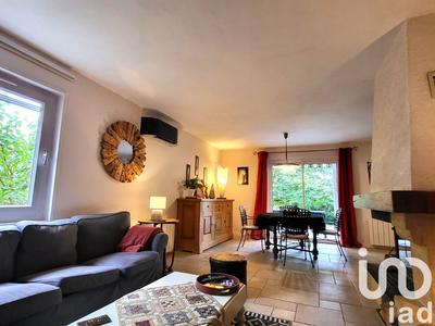 Maison - 95 m² - 4 pièces