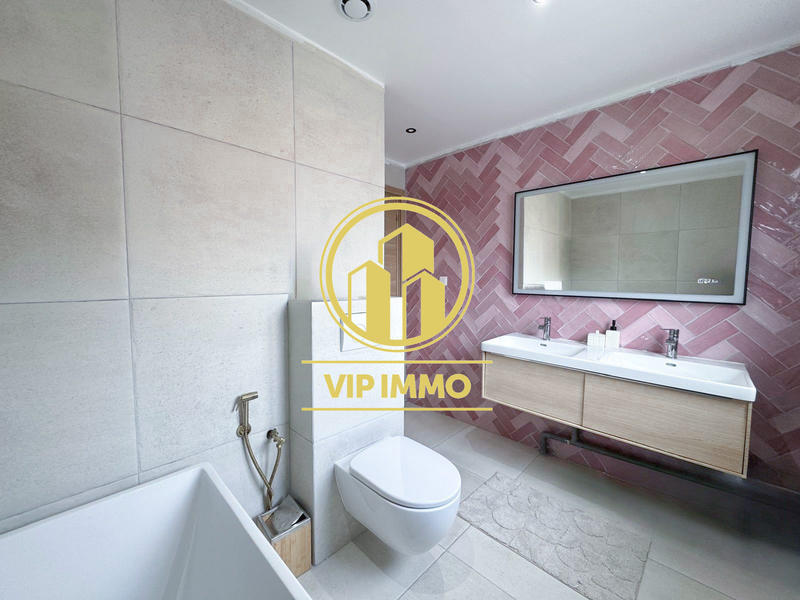 Maison - 122 m² - 5 pièces