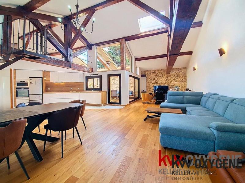 Duplex - 188 m² - 6 pièces