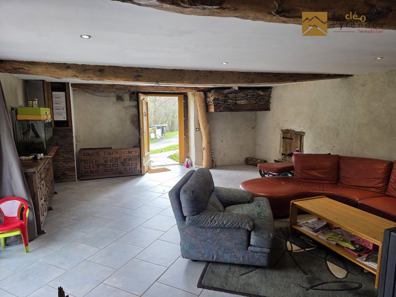 Maison ancienne - 111 m² - 3 pièces