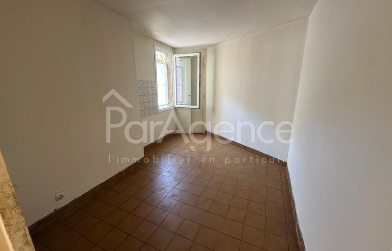 Maison - 169 m² - 9 pièces