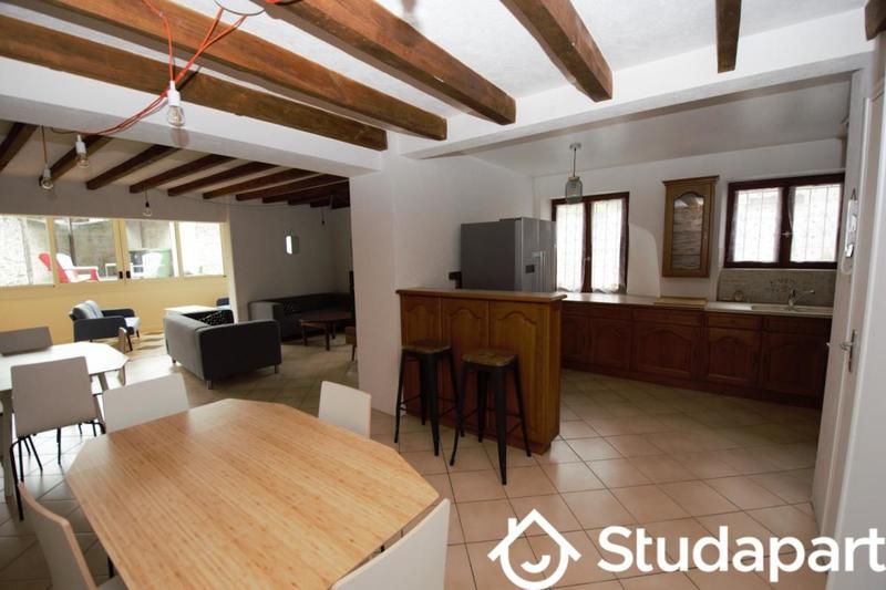 Chambre - 12 m² - 1 pièce