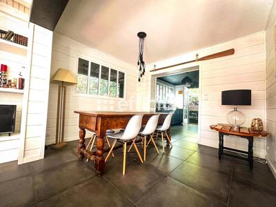 Maison - 91 m² - 4 pièces