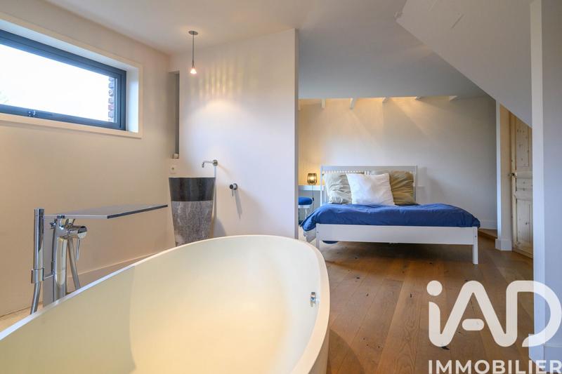 Maison - 314 m² - 7 pièces