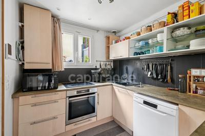 Maison - 98 m² - 5 pièces