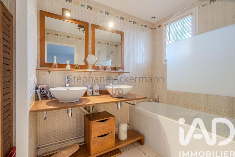 Maison - 160 m² - 7 pièces