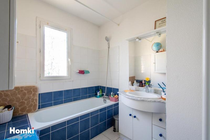 Maison - 93 m² - 4 pièces