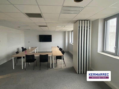 Bureau - 333 m²