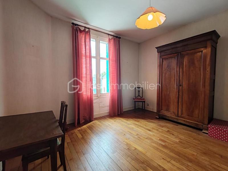 Maison - 164 m² - 7 pièces