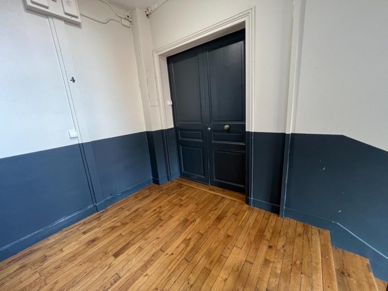 Immeuble - 2 270 m²