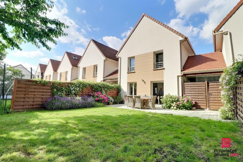 Maison - 80 m² - 5 pièces