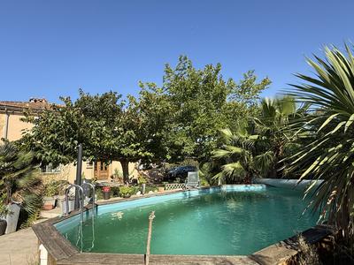 Maison ancienne - 161 m² - 6 pièces