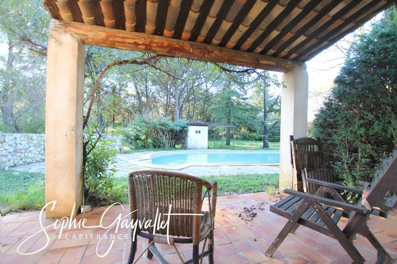 Maison - 180 m² - 6 pièces