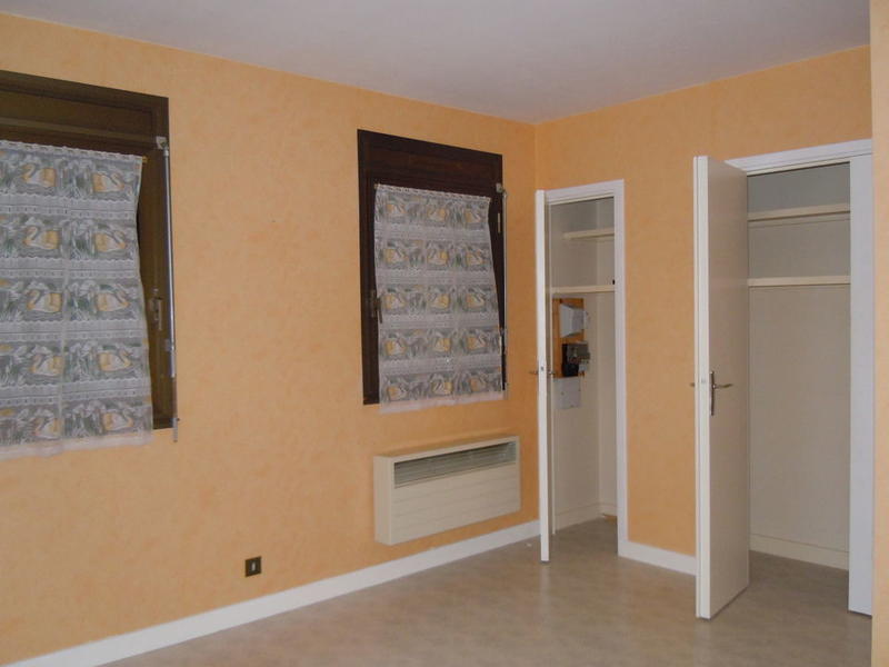 Maison - 290 m² - 14 pièces