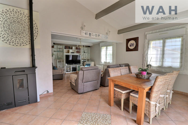 Maison - 152 m² - 6 pièces